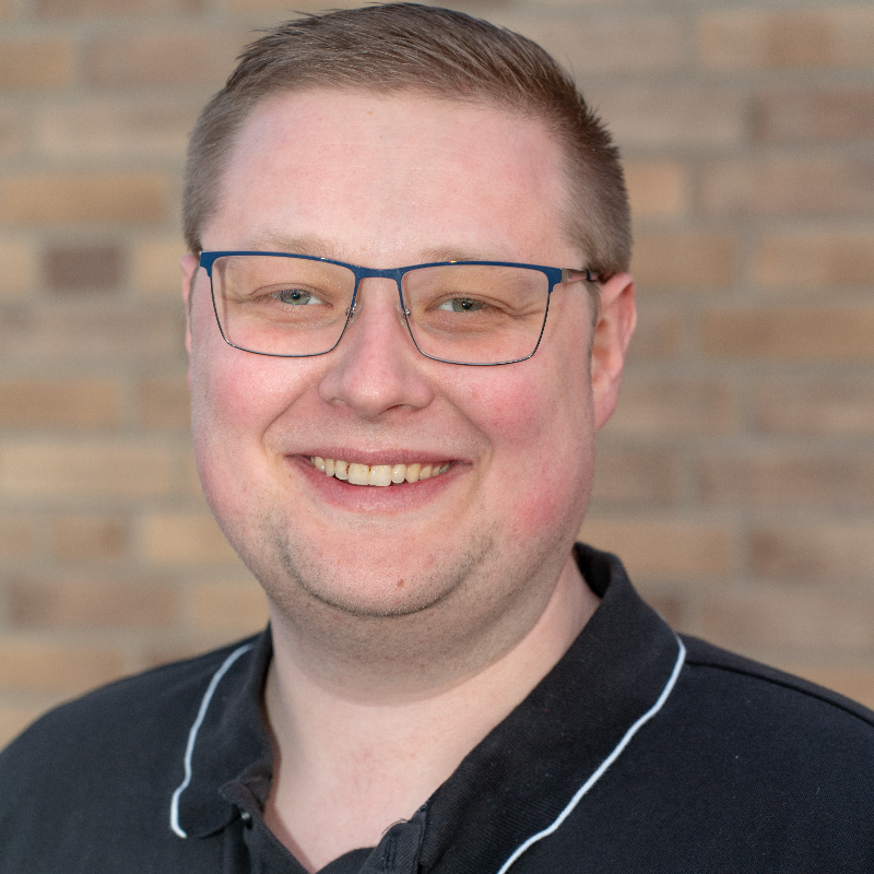  Dennis Meyer