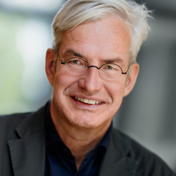 Dr. Matthias Middelberg